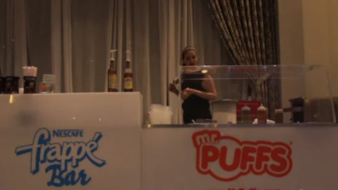 Jetez un coup d’œil à notre nouvelle installation pour nos Puffs grillés !